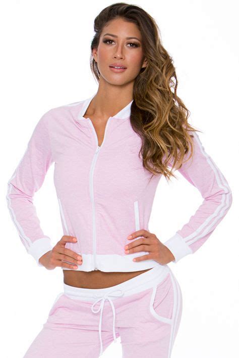 Bombshell activewear - We would like to show you a description here but the site won’t allow us.